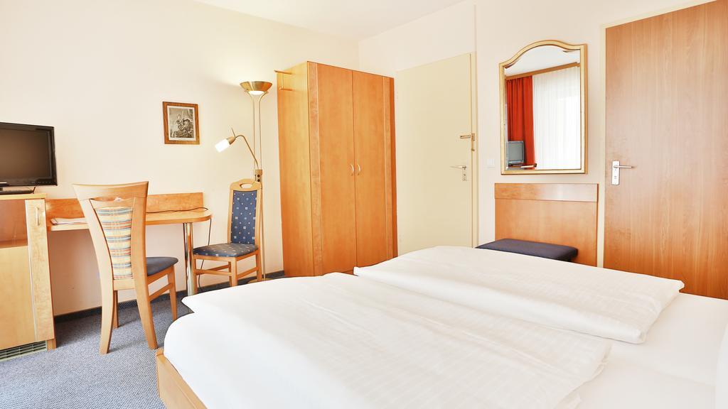 Hotel Europa Pforzheim Eksteriør bilde